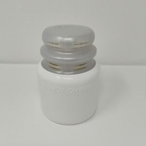 Yankee Candle Fragrance Fan Battery Operated With CLEAN COTTON Refill Working